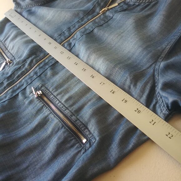 Chico's Zenergy women's size 1 Medium denim bomber jacket - Picture 7 of 14